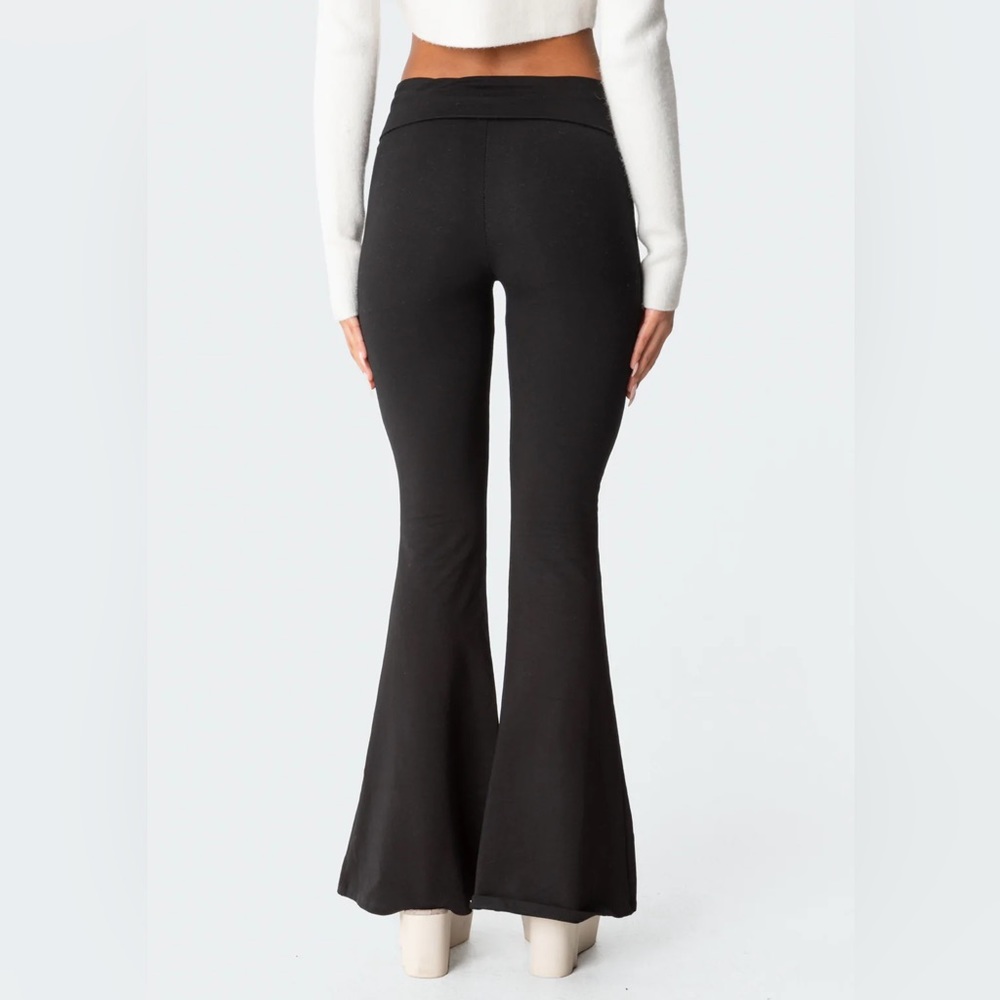 Flared leggings